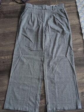 American Eagle Outfitters Gray Plaid Dress Pants